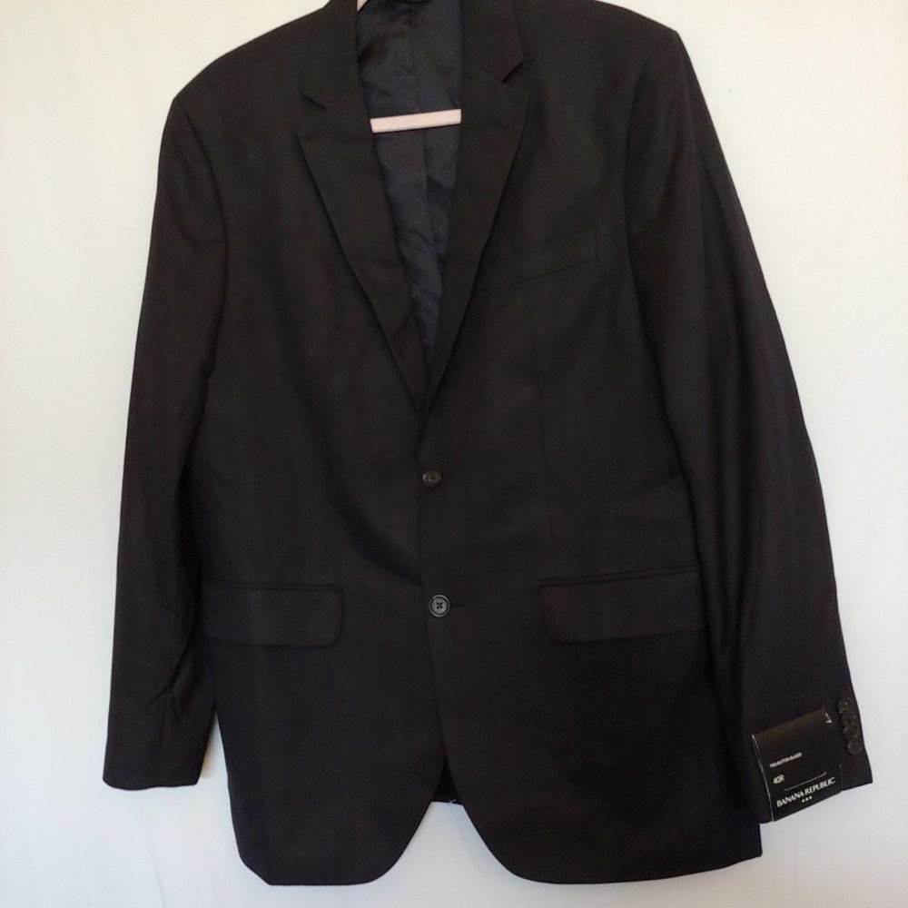 NWT mens Banana Republic 2 button navy blazer 40R